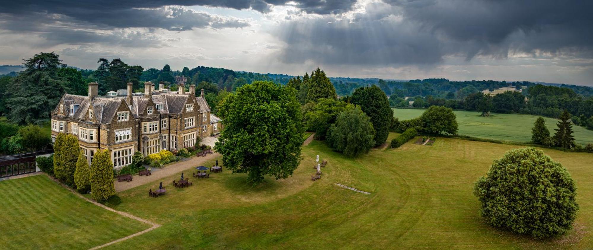 Hotel Hartsfield Manor Dorking Zewnętrze zdjęcie